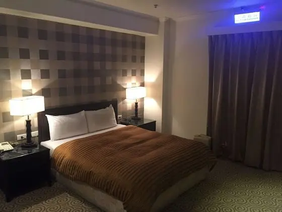 Tek Büyük Yataklı Oda, 1 Çift Kişilik Yatak