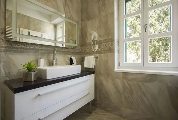 Deluxe Tek Büyük Yataklı Oda, Balkon