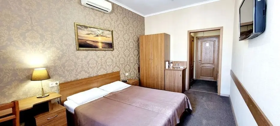 Standard Tek Büyük veya İki Ayrı Yataklı Oda