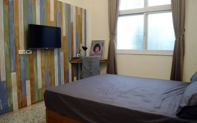 Tek Büyük Yataklı Oda, Ortak Banyo