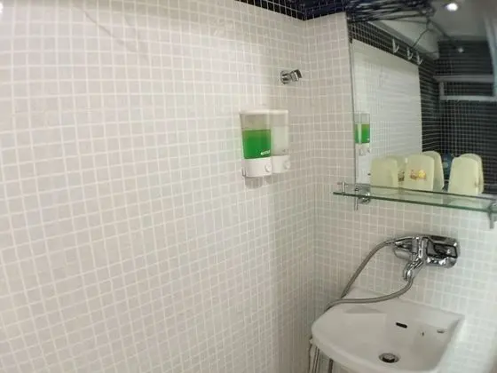 Standard Üç Kişilik Oda
