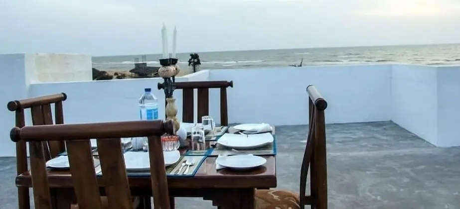 Standard Oda, Plaj Kenarı