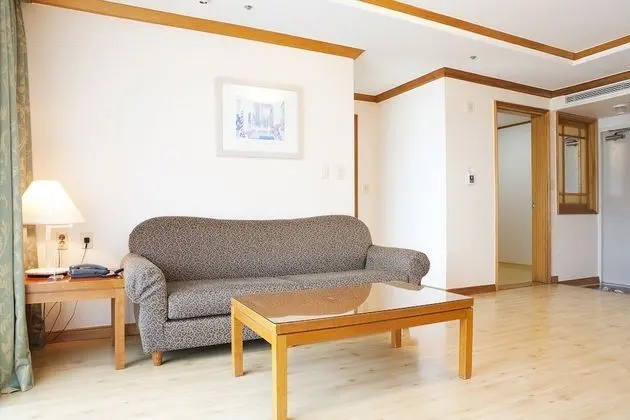 Süit (B35, Surcharge for Slope view)