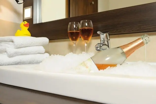 Deluxe Büyük Yataklı Tek Kişilik Oda