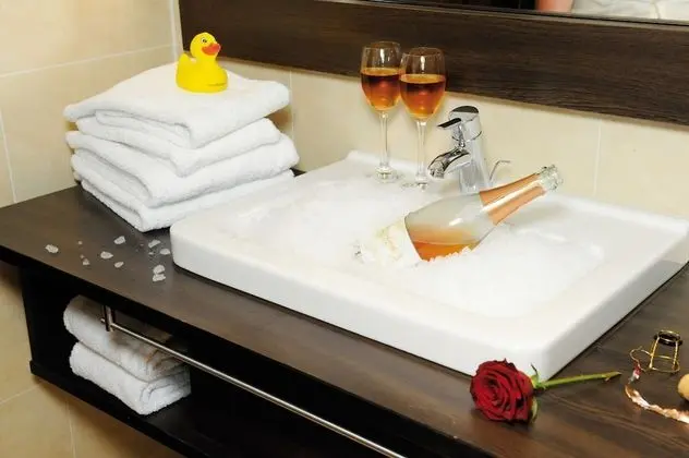 Deluxe Büyük Yataklı Tek Kişilik Oda