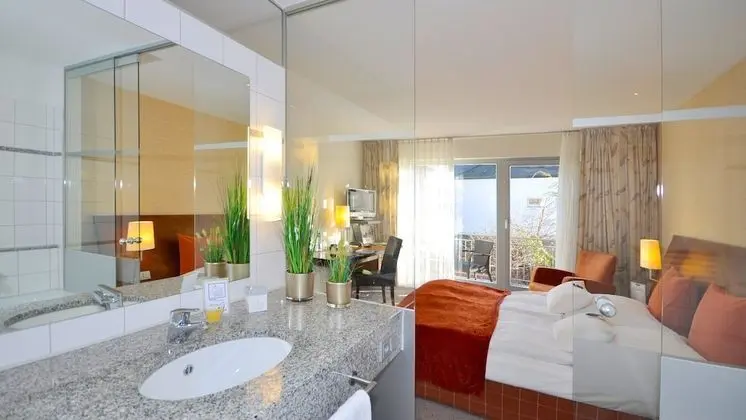 Tek Büyük Yataklı Oda (Creative)