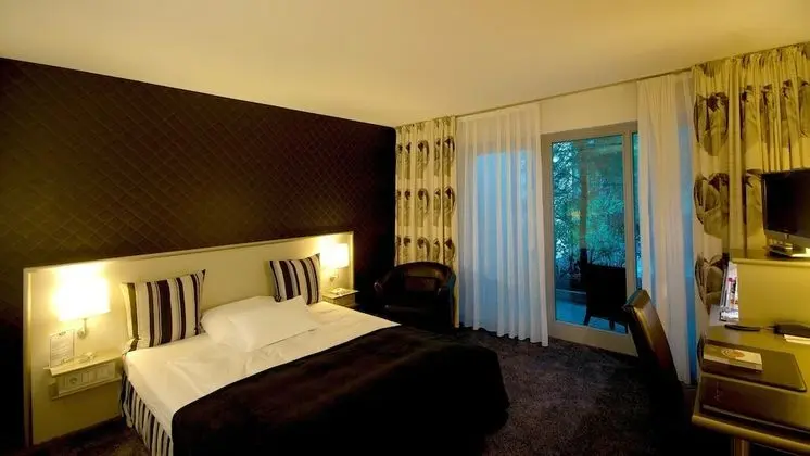 Tek Büyük Yataklı Oda (Creative)