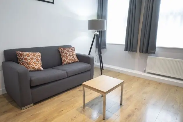 1 Bedroom Apartment