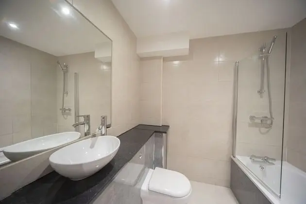 2 Bedroom Apartment for 3 guests