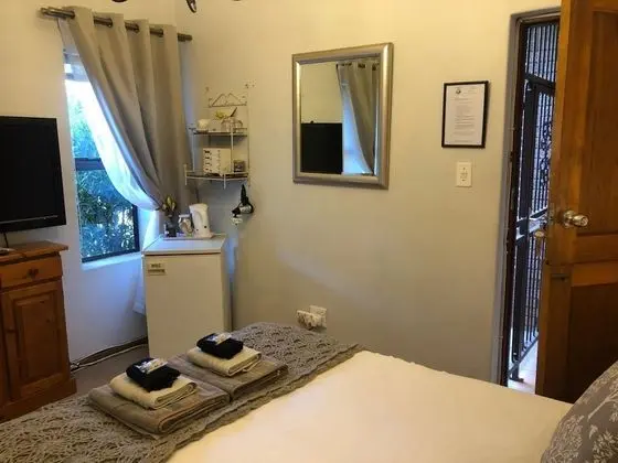 Basic Tek Büyük Yataklı Oda