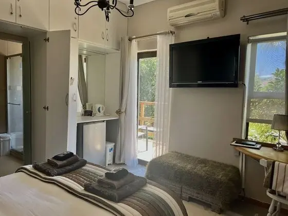 Basic Tek Büyük Yataklı Oda