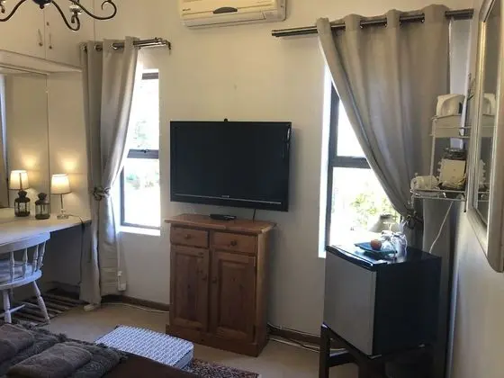 Basic Tek Büyük Yataklı Oda
