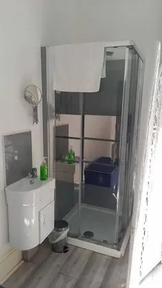 Classic Tek Büyük veya İki Ayrı Yataklı Oda, Özel Banyo, Avlu Manzaralı
