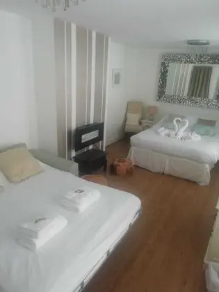 Executive Süit, Banyolu/Duşlu, Avlu Manzaralı