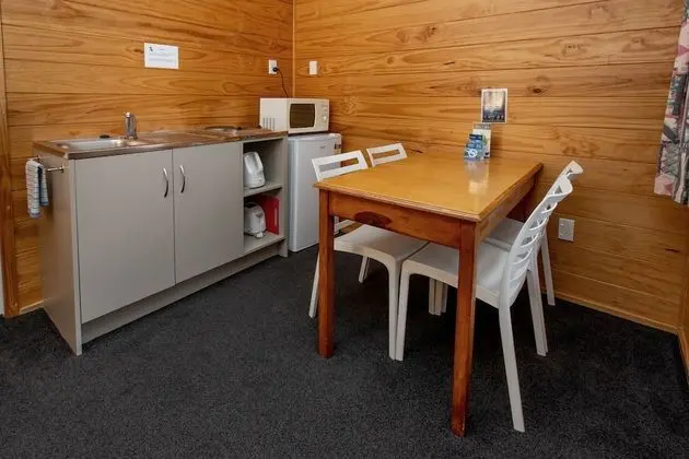 Basic Kulübe, Mutfak (Kitchen Cabin - 4 Berth )