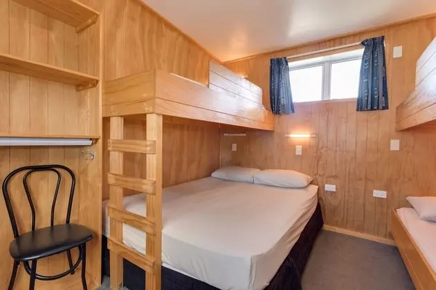 Basic Kulübe, Mutfak (Kitchen Cabin - 5 Berth )