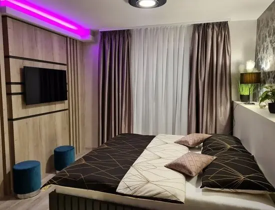 Stüdyo (Studio Apartment with Terrace)