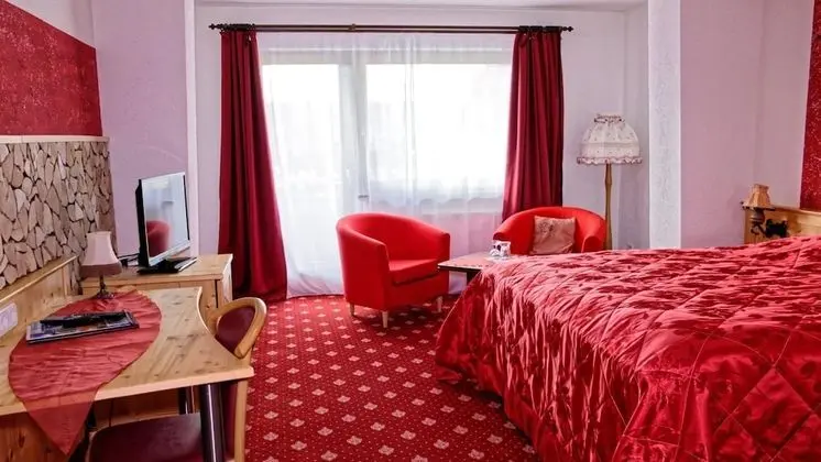 Deluxe Tek Büyük Yataklı Oda