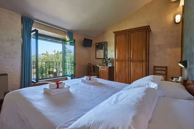 Comfort Büyük Yataklı Tek Kişilik Oda