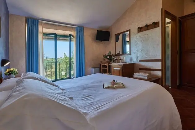 Comfort Büyük Yataklı Tek Kişilik Oda