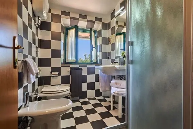 Comfort Büyük Yataklı Tek Kişilik Oda