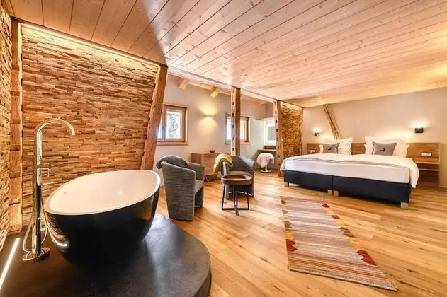 Deluxe Chalet (incl. Cleaning Fee & City Tax)