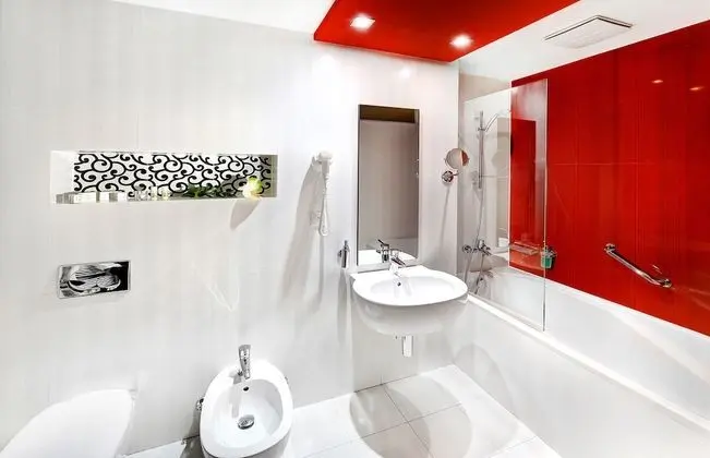 Standard Tek Büyük veya İki Ayrı Yataklı Oda, Balkon, Dağ Manzaralı