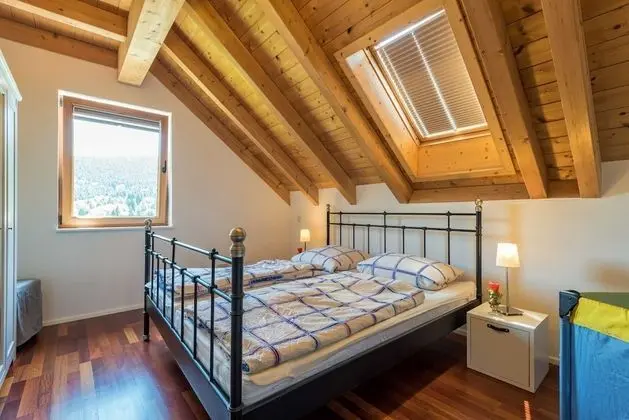 Ev (incl. cleaning fee & laundry package)