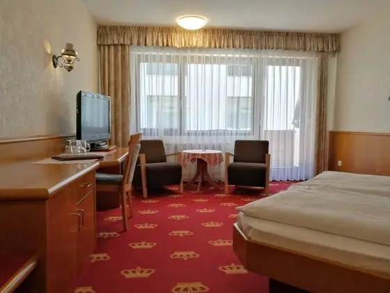 Comfort Tek Büyük Yataklı Oda