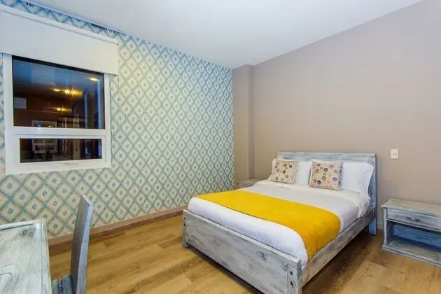 Standard Tek Büyük Yataklı Oda