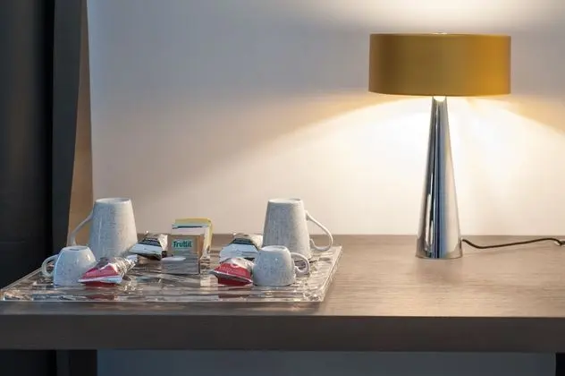 Tek Büyük veya İki Ayrı Yataklı Oda (3)