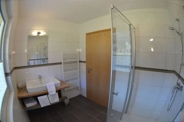 Tek Büyük Yataklı Oda, Sigara İçilmez