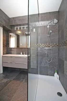 Exclusive Villa, Göl Manzaralı