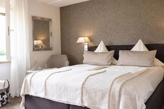 Tek Büyük Yataklı Oda (Blumenmatte)