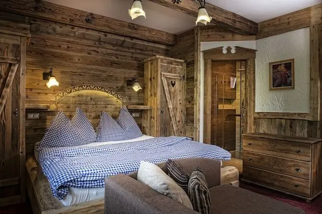 Standard Tek Büyük veya İki Ayrı Yataklı Oda