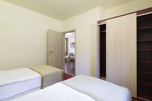 Family Apart Daire, Küçük Mutfak (Swimming pool Access)