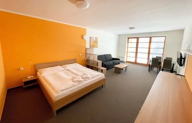 Double room with a terrace and an extra bed available