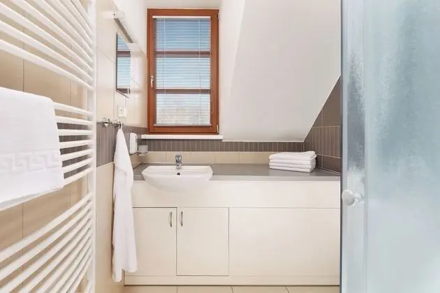 Maisonette apartment with a balcony and a kitchenette