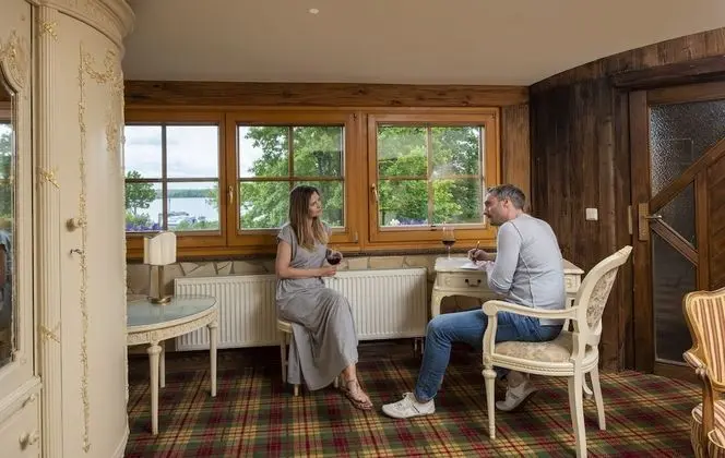 Junior Süit, 1 Yatak Odası, Göl Manzaralı, Göl Kenarı