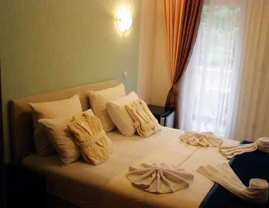 Stüdyo, Balkon, Bahçe Manzaralı