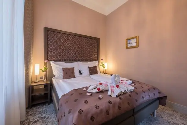 Executive Tek Büyük veya İki Ayrı Yataklı Oda