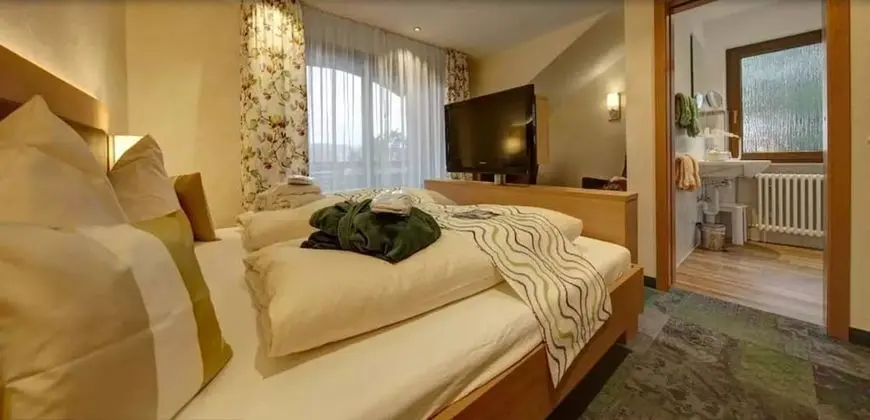 Comfort Tek Büyük Yataklı Oda