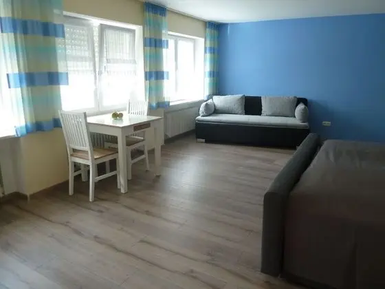 Classic Tek Büyük Yataklı Oda