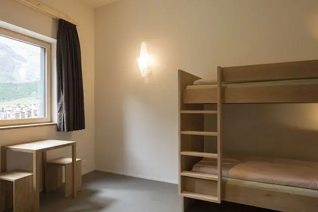 Ortak Ranzalı Oda, Ortak Banyo (1 bed in mixed 4 bed dorm)