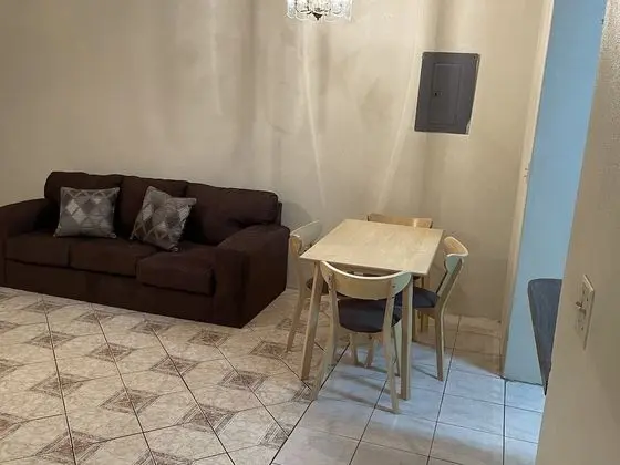 Basic Üç Kişilik Oda