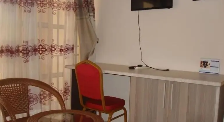 Deluxe Tek Büyük veya İki Ayrı Yataklı Oda
