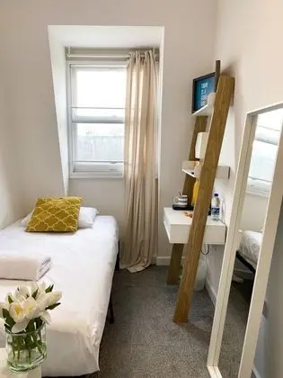 Standard Tek Kişilik Oda, Banyolu/Duşlu