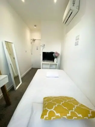 Standard Tek Kişilik Oda, Banyolu/Duşlu