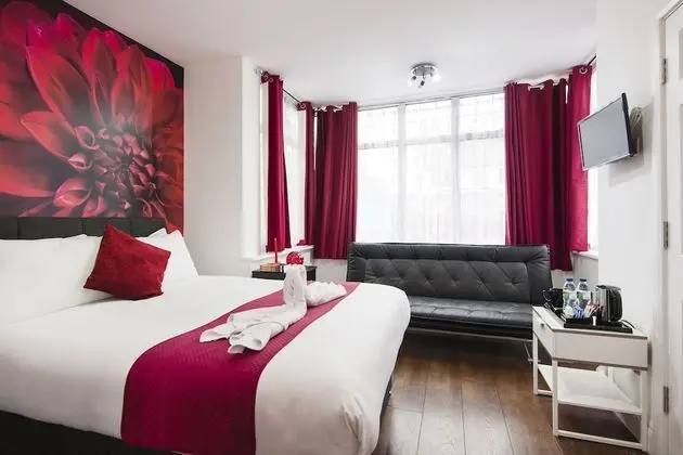 Deluxe Üç Kişilik Oda, 1 Çift Kişilik Yatak ve Çekyat