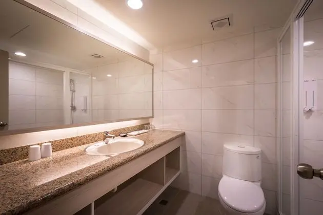 Deluxe Tek Büyük Yataklı Oda, 2 Çift Kişilik Yatak, Sigara İçilmez